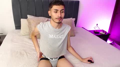 Snapshot of richard_carter_ chatting on January 2025 02:26:02 AM Richard online show from January 2025 02:26:02 AM