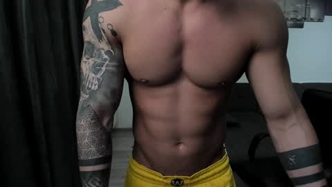 Snapshot of richarddarell chatting on December 2024 06:35:01 AM RichardDarell online show from December 2024 06:35:01 AM