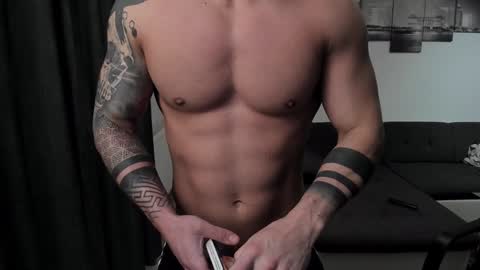 Snapshot of richarddarell chatting on January 2025 05:50:02 AM RichardDarell online show from January 2025 05:50:02 AM