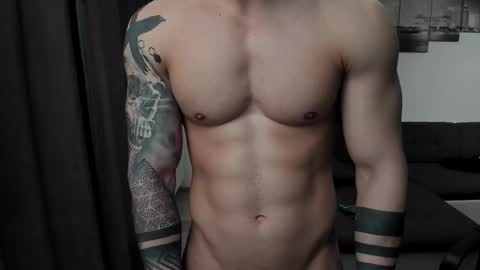 Snapshot of richarddarell chatting on February 2025 09:48:01 AM RichardDarell online show from February 2025 09:48:01 AM