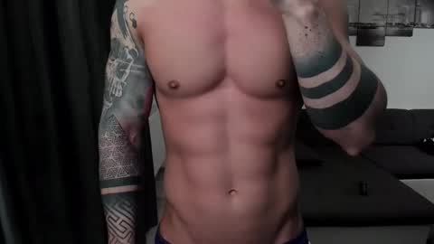 Snapshot of richarddarell chatting on February 2025 04:53:01 AM RichardDarell online show from February 2025 04:53:01 AM