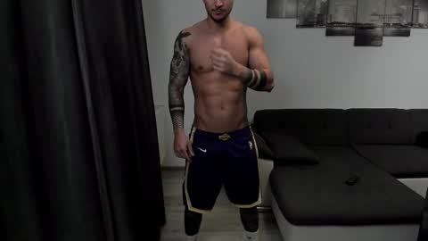 Snapshot of richarddarell chatting on February 2025 05:53:01 AM RichardDarell online show from February 2025 05:53:01 AM