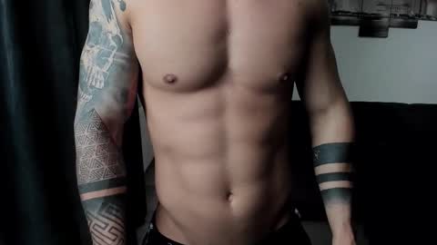 Snapshot of richarddarell chatting on September 2025 05:13:01 AM RichardDarell online show from September 2025 05:13:01 AM