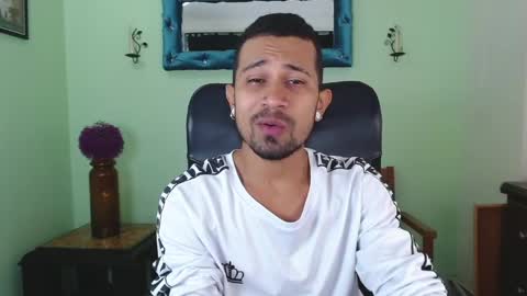 Richard online show from April 2026 12:05:02 PM