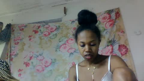 richimelaa online show from May 2026 02:42:01 AM