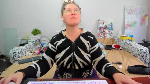 Anna - not anna - right Anna  online show from February 2026 09:28:02 AM