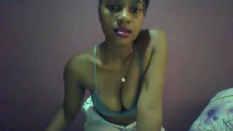 Snapshot of ricie001 chatting on March 2026 09:06:02 AM ricie001 online show from March 2026 09:06:02 AM