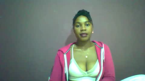 Snapshot of ricie001 chatting on March 2026 07:03:02 AM ricie001 online show from March 2026 07:03:02 AM