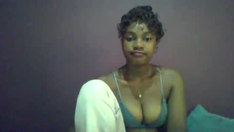 Snapshot of ricie001 chatting on April 2026 08:29:02 AM ricie001 online show from April 2026 08:29:02 AM