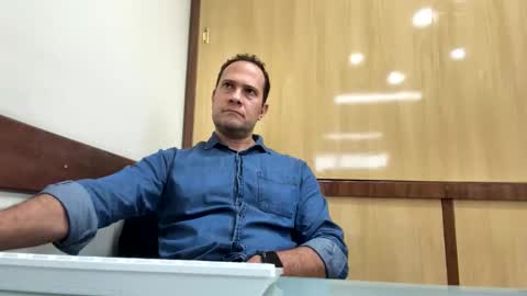 Snapshot of rick503835 chatting on October 2025 01:09:01 PM Rick Arian online show from October 2025 01:09:01 PM