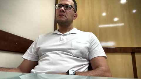 Snapshot of rick503835 chatting on October 2025 11:21:02 AM Rick Arian online show from October 2025 11:21:02 AM