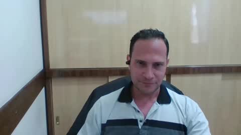 Snapshot of rick503835 chatting on October 2025 02:10:01 PM Rick Arian online show from October 2025 02:10:01 PM