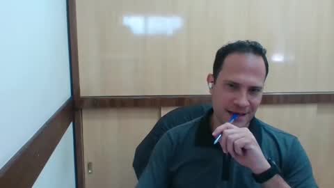 Snapshot of rick503835 chatting on November 2025 12:44:02 PM Rick Arian online show from November 2025 12:44:02 PM