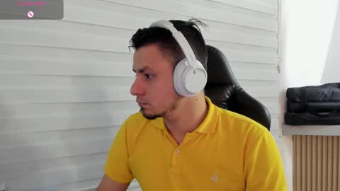 Snapshot of rick_diesel chatting on January 2026 04:38:02 AM Rick Diesel online show from January 2026 04:38:02 AM