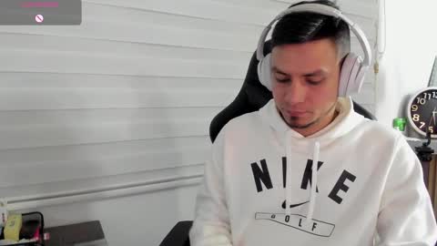 Snapshot of rick_diesel chatting on March 2026 07:15:01 AM Rick Diesel online show from March 2026 07:15:01 AM