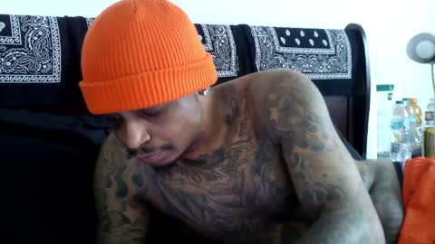 Snapshot of rickavelli chatting on April 2026 10:43:02 PM Rick online show from April 2026 10:43:02 PM