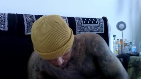 Snapshot of rickavelli chatting on April 2026 08:20:02 PM Rick online show from April 2026 08:20:02 PM