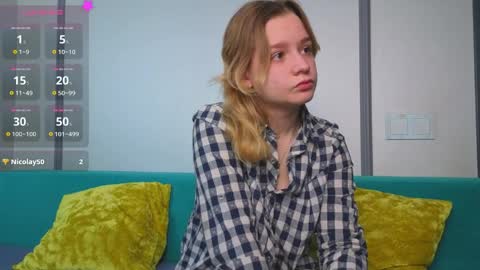 Violetta online show from April 2026 01:11:01 AM