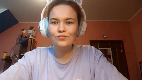 Elena online show from November 2025 02:16:02 PM