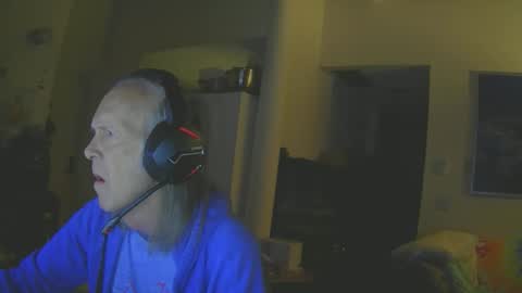 rickl56 online show from November 2025 04:25:02 AM