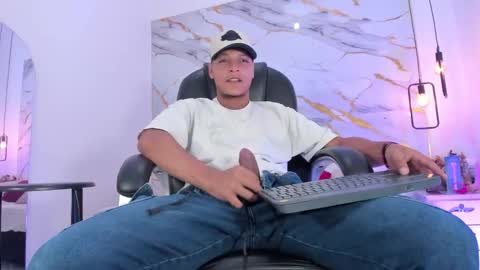 Ricky  online show from October 2025 01:56:02 PM