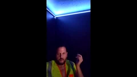 Snapshot of rickyinthepenthouse chatting on April 2026 01:19:01 PM rickyinthepenthouse online show from April 2026 01:19:01 PM