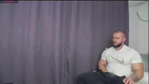 rickymiami1 online show from November 2025 04:28:02 PM