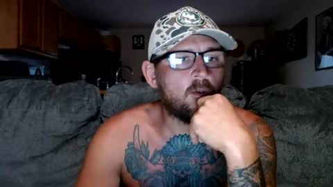 Snapshot of rickyrodeos chatting on June 2026 12:04:01 AM Ricky Rodeo online show from June 2026 12:04:01 AM