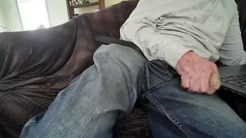 Easy if yun are good see my pics online show from April 2026 08:20:02 PM