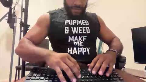 Snapshot of rider853 chatting on February 2026 02:05:01 AM rider853 online show from February 2026 02:05:01 AM