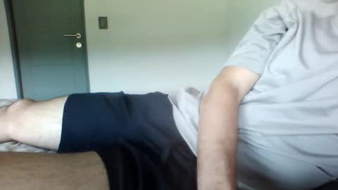 rielol23 online show from October 2025 09:21:02 PM