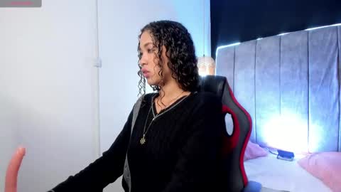 Rihanna  online show from March 2025 03:33:01 AM