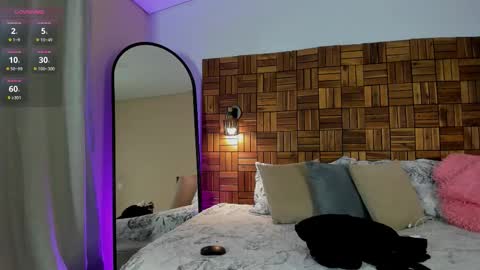 Sara online show from November 2025 10:29:01 AM