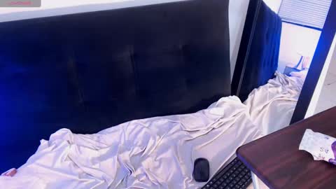 RIHONNA online show from September 2025 02:29:02 PM