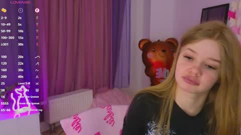 Snapshot of riinaaa chatting on March 2026 08:43:01 PM Rina online show from March 2026 08:43:01 PM