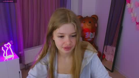 Snapshot of riinaaa chatting on March 2026 09:04:02 PM Rina online show from March 2026 09:04:02 PM