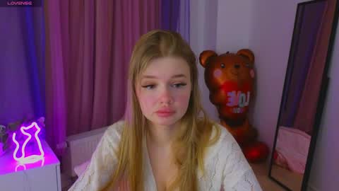 Snapshot of riinaaa chatting on April 2026 08:46:02 PM Rina online show from April 2026 08:46:02 PM