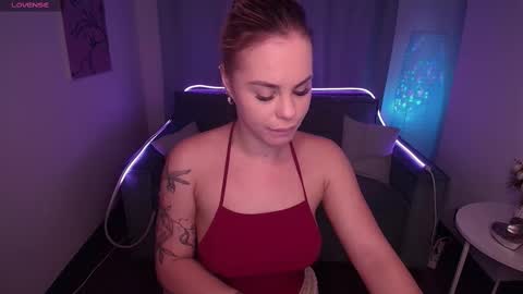 Snapshot of rikaraily chatting on February 2025 07:31:02 AM Rika online show from February 2025 07:31:02 AM