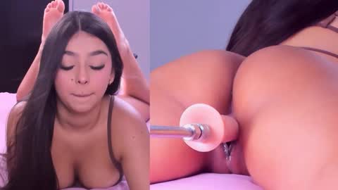 Snapshot of riley__sweet chatting on September 2025 07:58:02 PM Riley online show from September 2025 07:58:02 PM