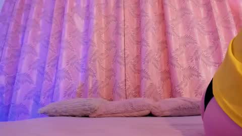 Riley online show from September 2025 09:05:02 PM