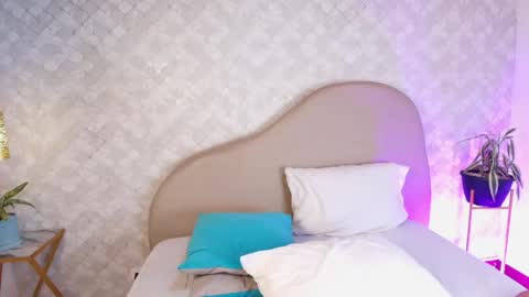Rilley Allen online show from June 2026 06:52:02 AM