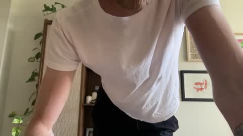 Snapshot of rileyman13xx chatting on September 2025 07:13:02 PM rileyman13xx online show from September 2025 07:13:02 PM