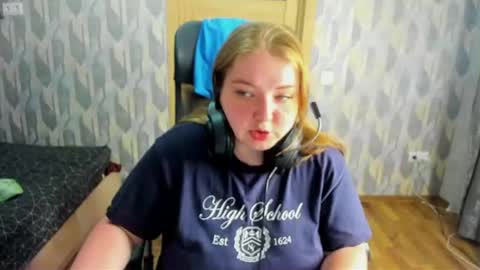 Snapshot of rina16 chatting on June 2026 05:13:02 AM rina16 online show from June 2026 05:13:02 AM