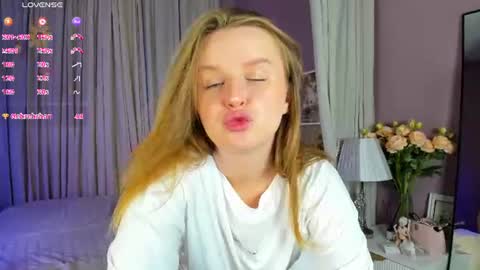 rina_panic online show from June 2026 02:05:02 AM