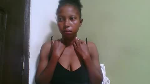 Snapshot of rinah654271 chatting on February 2026 02:43:02 AM rinah654271 online show from February 2026 02:43:02 AM