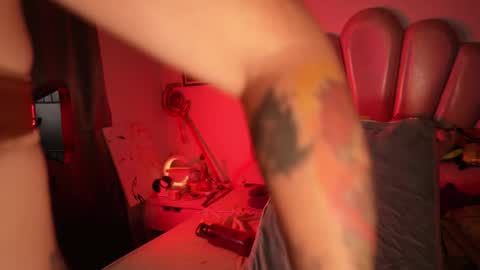 Snapshot of riniryokouwu chatting on October 2025 11:27:02 PM    online show from October 2025 11:27:02 PM