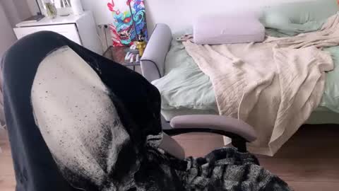   DianaBrite            fansl y online show from February 2025 12:43:02 PM