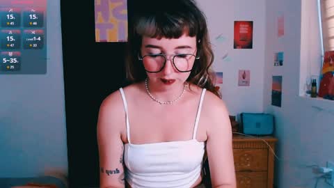 Snapshot of riri_rich chatting on April 2026 05:21:02 AM Rita online show from April 2026 05:21:02 AM