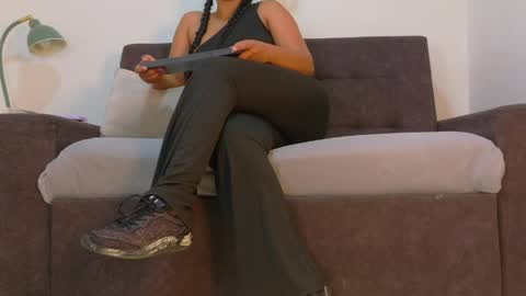 Snapshot of ririibrunette__ chatting on June 2026 07:41:02 PM RIRI online show from June 2026 07:41:02 PM