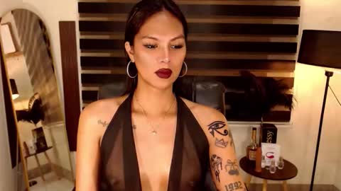 Snapshot of ririmoorets chatting on October 2025 02:45:02 AM riri online show from October 2025 02:45:02 AM